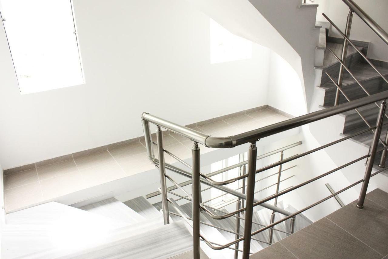 Alexandra'S Apartments Саранде Екстериор снимка