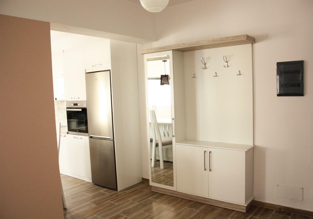 Alexandra'S Apartments Саранде Екстериор снимка