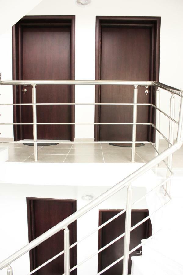 Alexandra'S Apartments Саранде Екстериор снимка