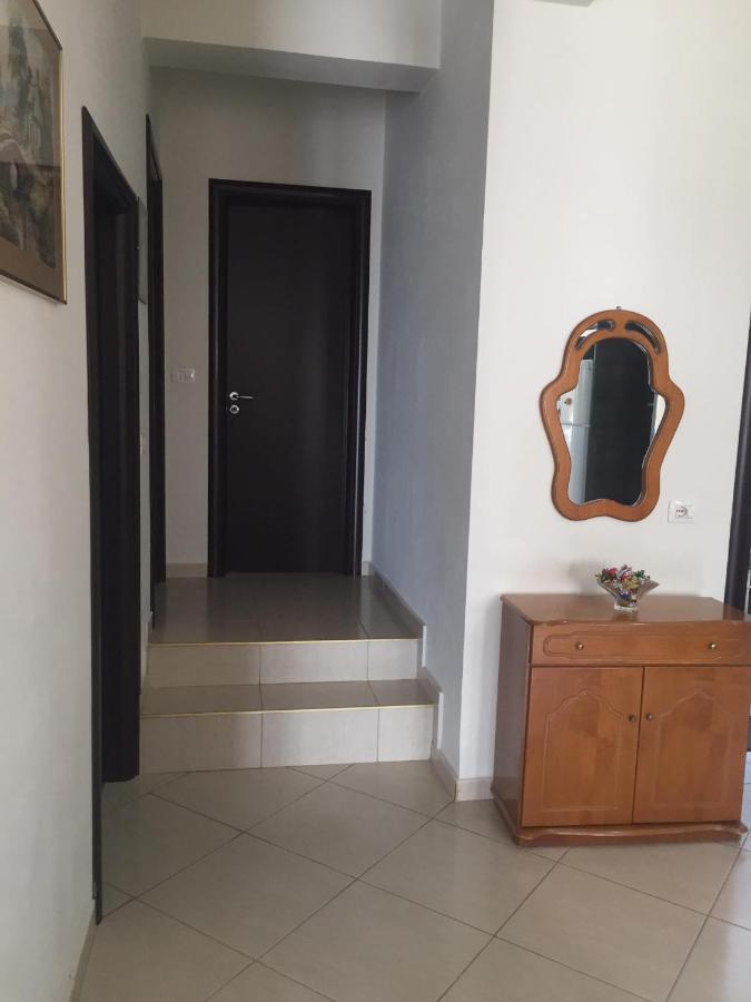 Alexandra'S Apartments Саранде Екстериор снимка